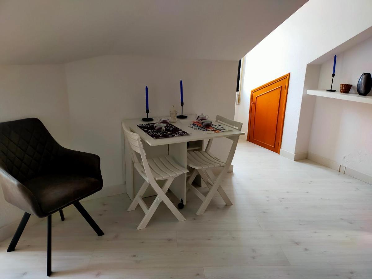 Apartamento En El Casco Antiguo De Понферрада Экстерьер фото