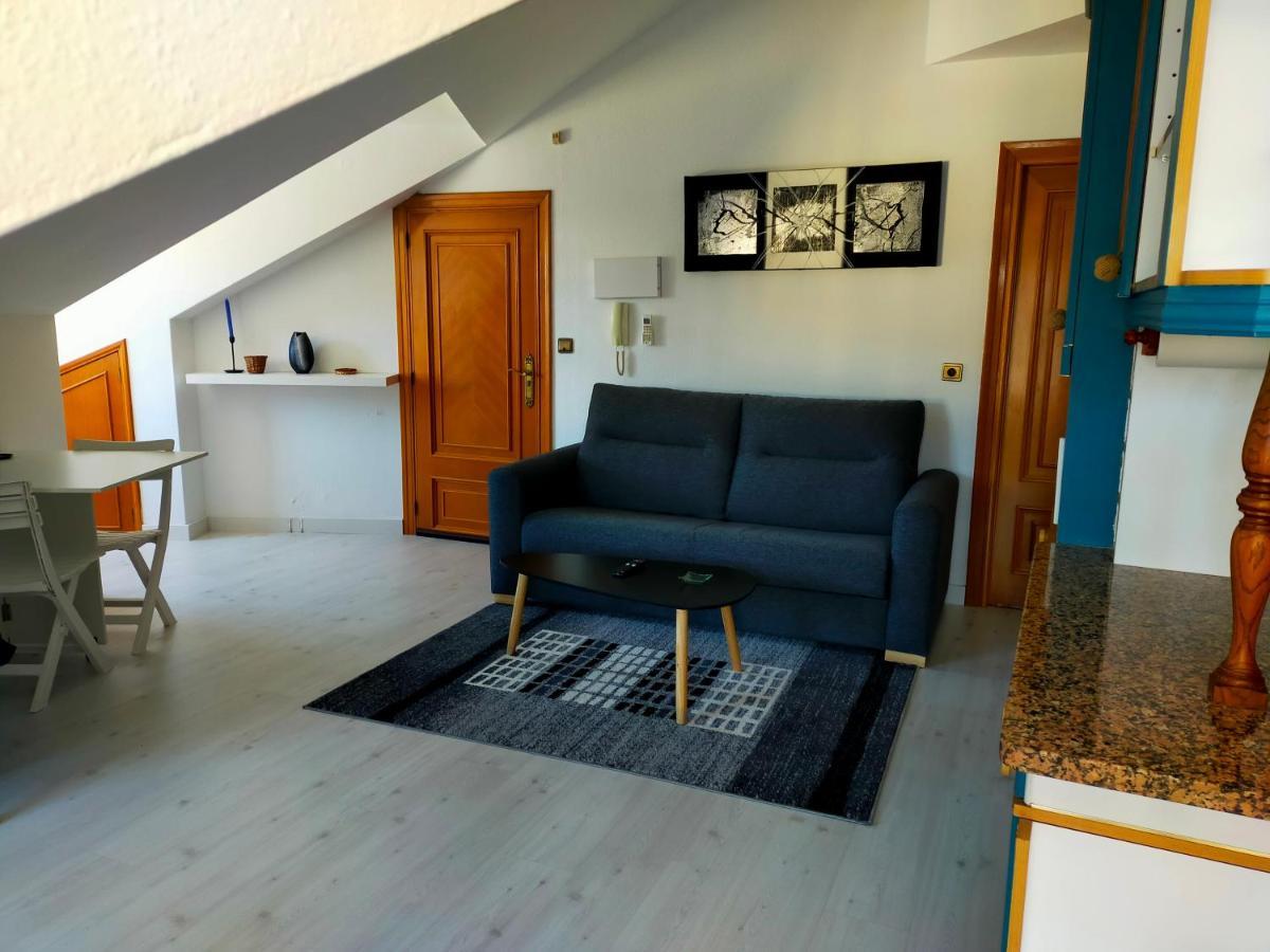Apartamento En El Casco Antiguo De Понферрада Экстерьер фото